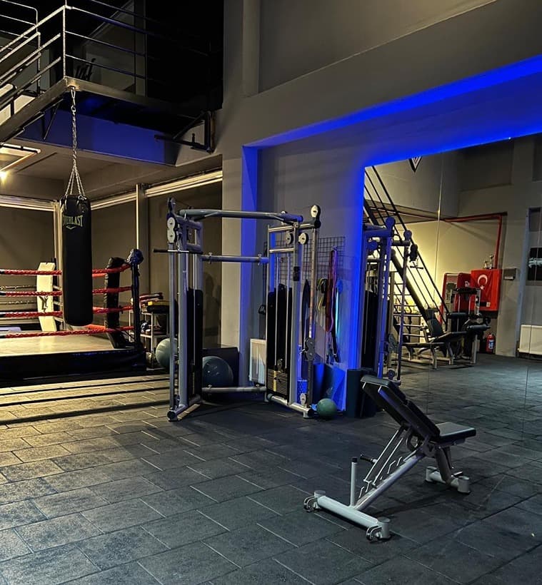 Storm Gym 