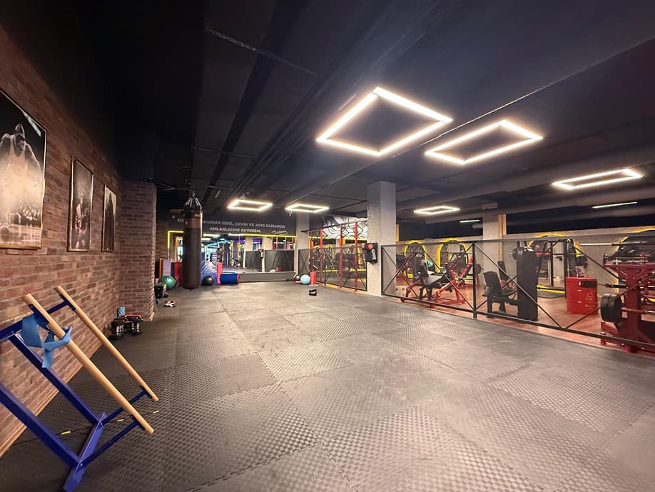 Gorilbey Gym - Eryaman Kaşmir  - 3. Fotoğraf