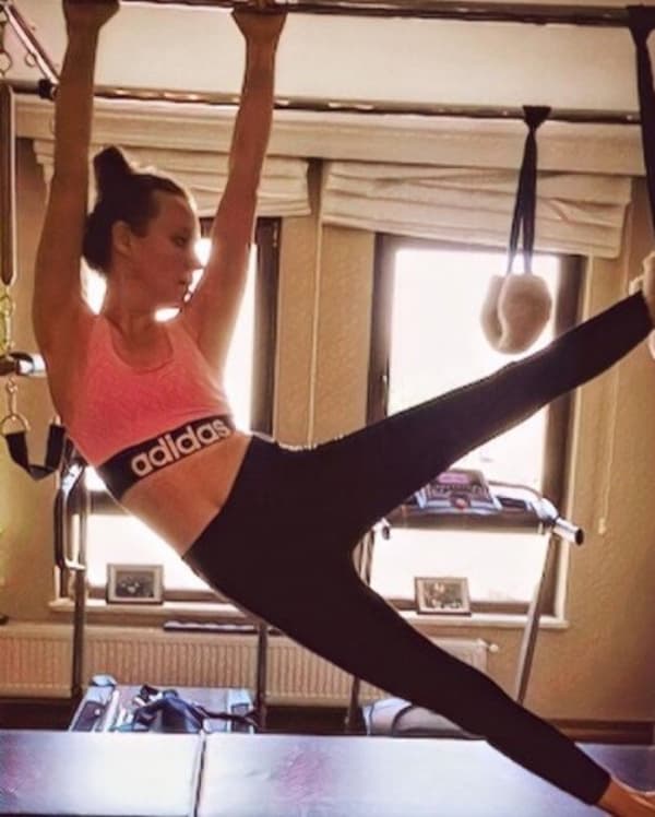Home Pilates - 9. Fotoğraf Home Pilates - 9. Fotoğraf