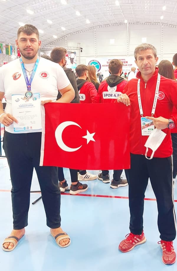 Şenol Kaysi Spor Akademisi - 23. Fotoğraf Şenol Kaysi Spor Akademisi - 23. Fotoğraf