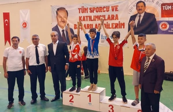 Şenol Kaysi Spor Akademisi - 3. Fotoğraf Şenol Kaysi Spor Akademisi - 3. Fotoğraf