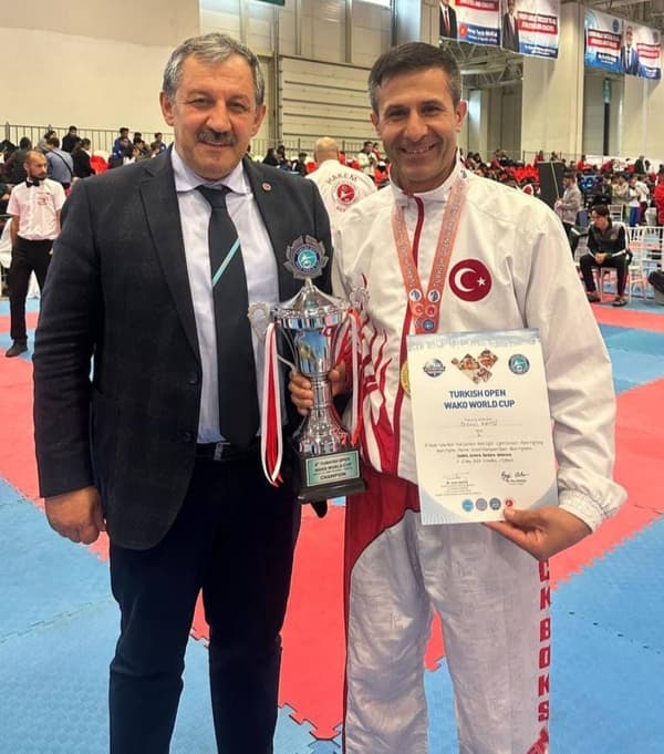 Şenol Kaysi Spor Akademisi - 31. Fotoğraf Şenol Kaysi Spor Akademisi - 31. Fotoğraf