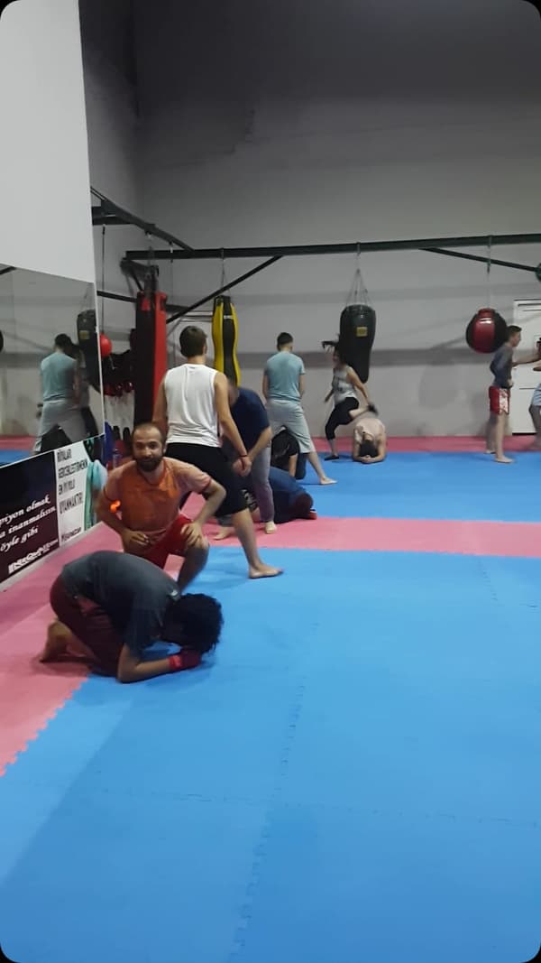 İkra Spor Kulübü - 84. Fotoğraf İkra Spor Kulübü - 84. Fotoğraf