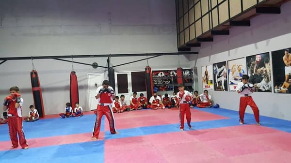 İkra Spor Kulübü - 4. Fotoğraf İkra Spor Kulübü - 4. Fotoğraf