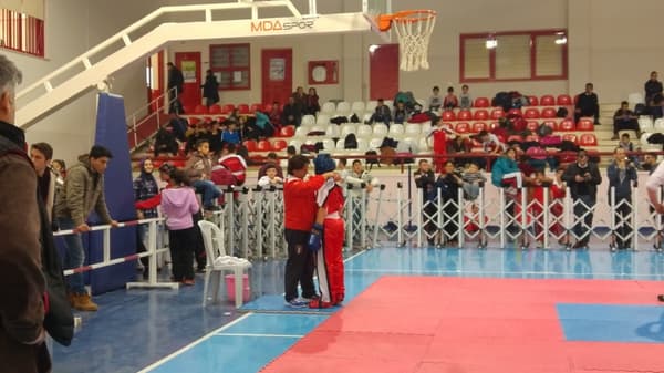 Mert-SAN Spor Kulübü - 81. Fotoğraf Mert-SAN Spor Kulübü - 81. Fotoğraf
