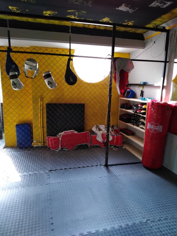 Mert-SAN Spor Kulübü - 9. Fotoğraf Mert-SAN Spor Kulübü - 9. Fotoğraf