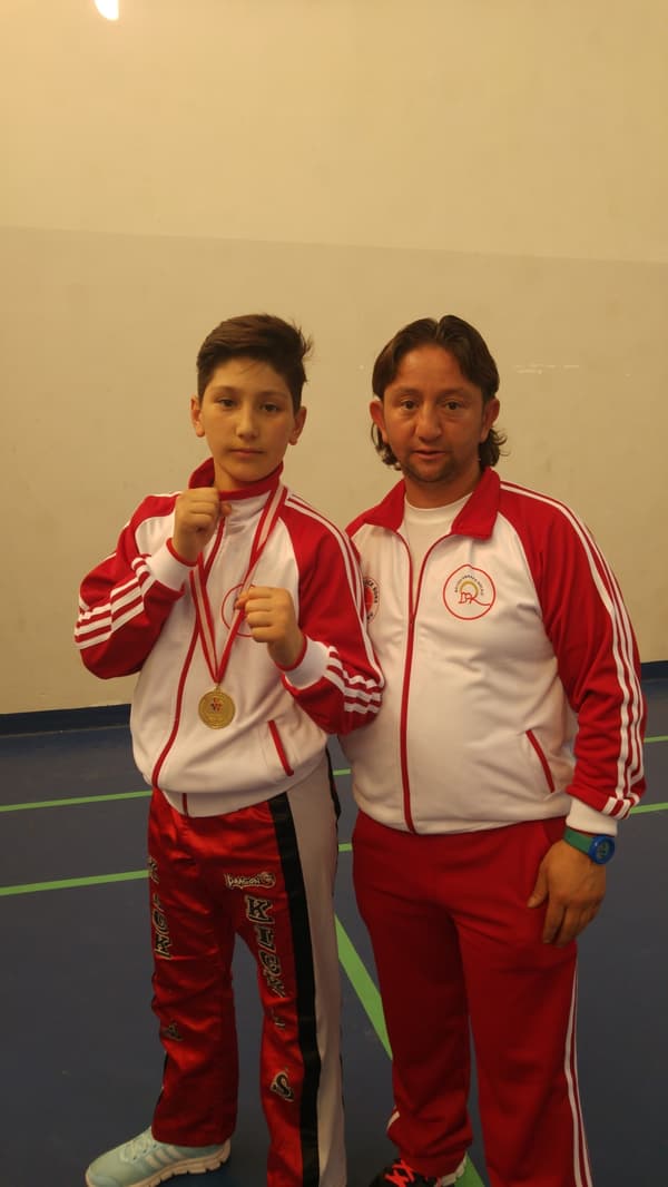 Mert-SAN Spor Kulübü - 105. Fotoğraf Mert-SAN Spor Kulübü - 105. Fotoğraf