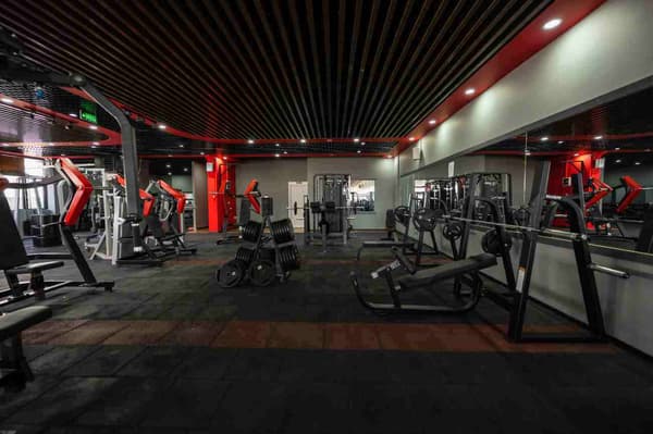 Neolife Gym - Yeni Batı - 1. Fotoğraf Neolife Gym - Yeni Batı - 1. Fotoğraf