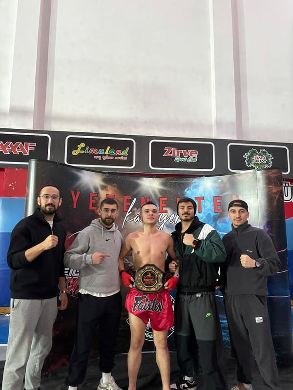Serin Fight Academy - 15. Fotoğraf Serin Fight Academy - 15. Fotoğraf