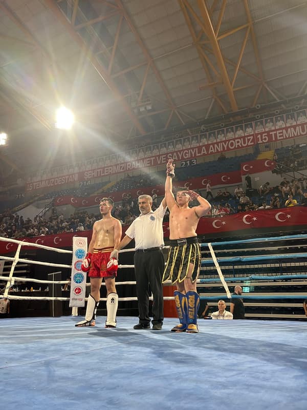 Serin Fight Academy - 16. Fotoğraf Serin Fight Academy - 16. Fotoğraf